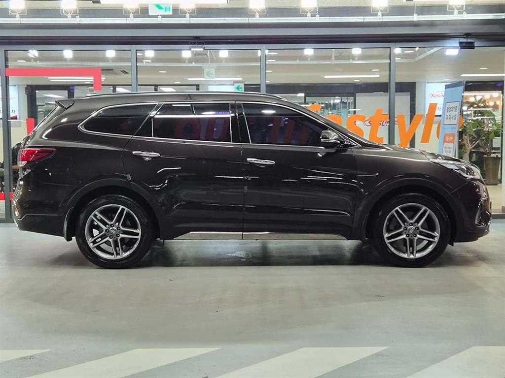 현대 맥스크루즈 더뉴맥스크루즈 E-VGT R2.2 2WD 익스클루시브 이미지 3