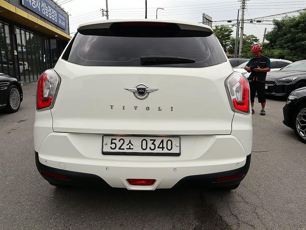 KG모빌리티(쌍용) 티볼리 가솔린 2WD 1.6 VX 이미지 4