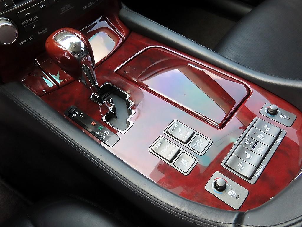 렉서스 LS LS600hL 4인승 이미지 10