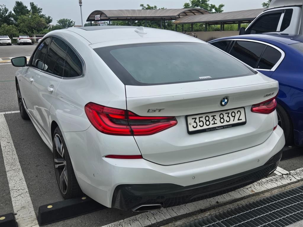 BMW 그란투리스모 6시리즈 GT (G32) 630i xDrive M 스포츠 이미지 3