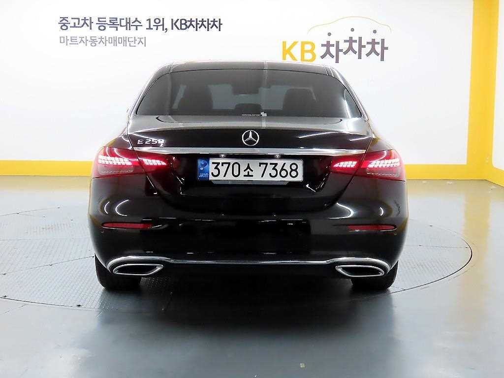 벤츠 E 클래스 E-클래스 W213 E250 아방가르드 이미지 3