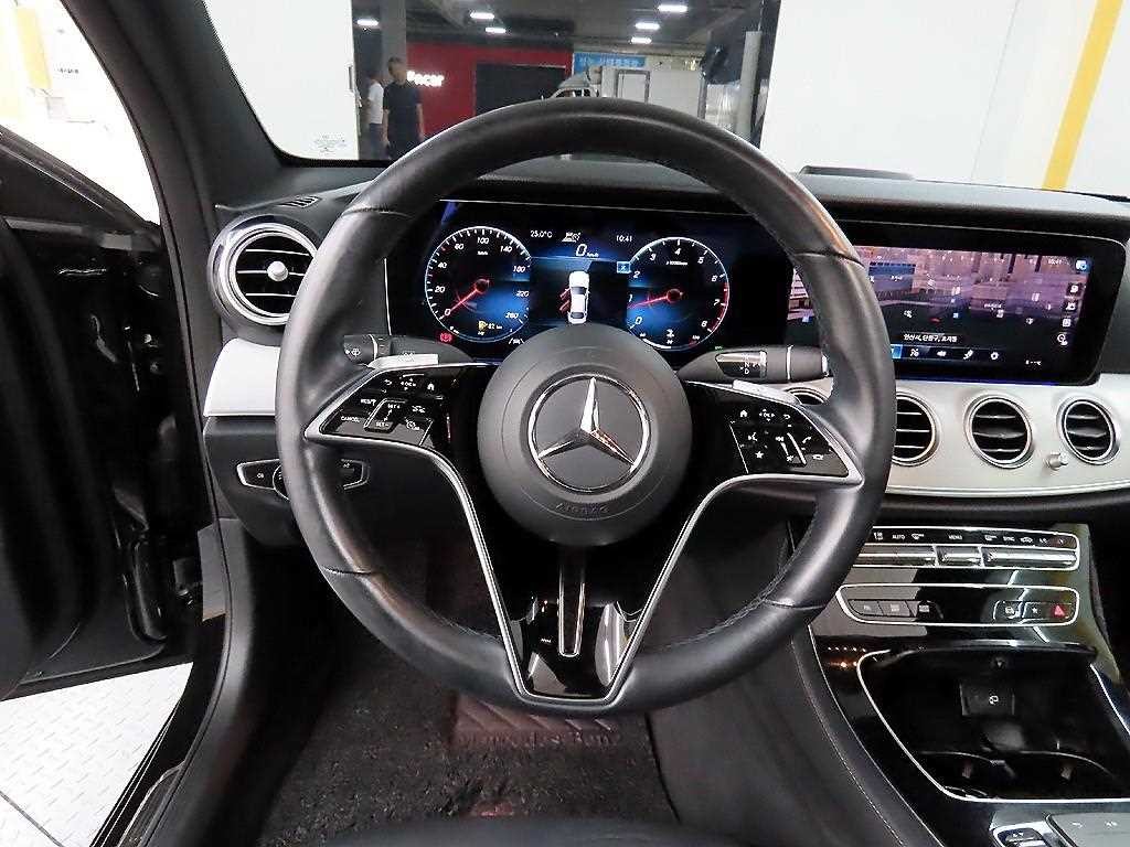 벤츠 E 클래스 E-클래스 W213 E250 아방가르드 이미지 9
