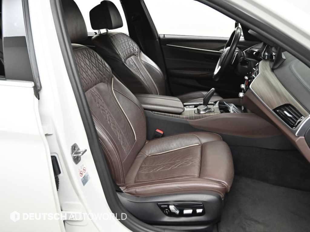 BMW 5시리즈 5시리즈 (G30) 530i xDrive M 스포츠 플러스 이미지 10