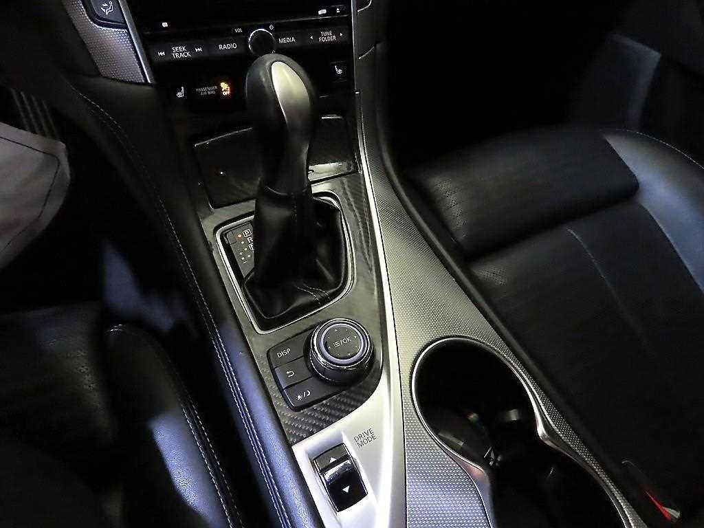 인피니티 Q Q50 3.5 하이브리드 에센스 이미지 12