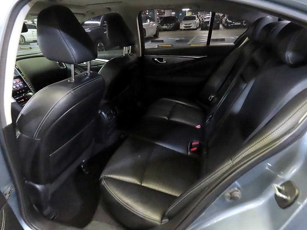 인피니티 Q Q50 3.5 하이브리드 에센스 이미지 7
