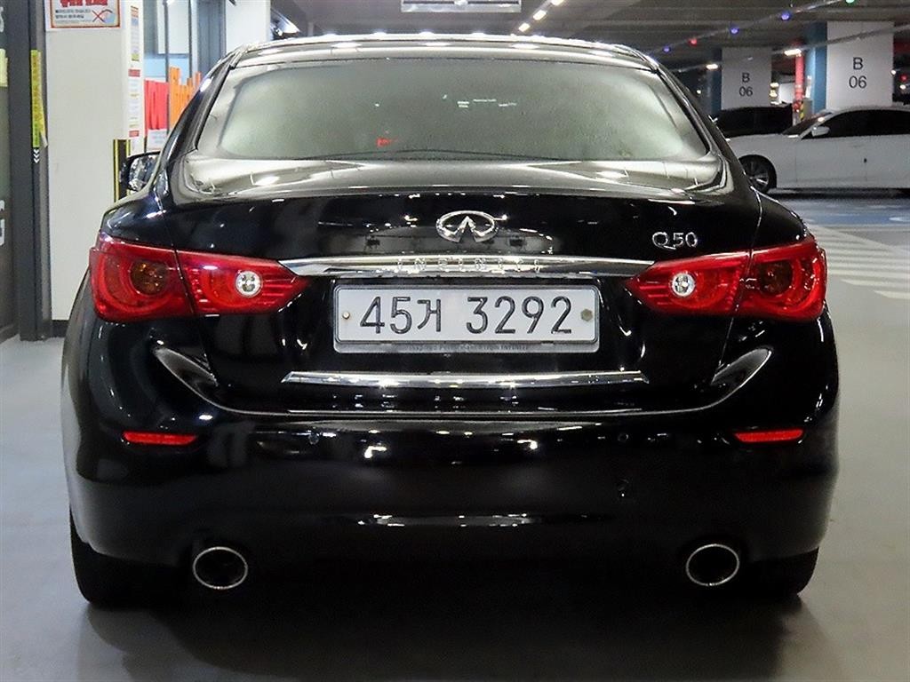 인피니티 Q Q50 2.2D 프리미엄 이미지 5