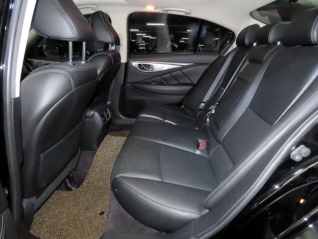 인피니티 Q Q50 2.2D 프리미엄 이미지 7