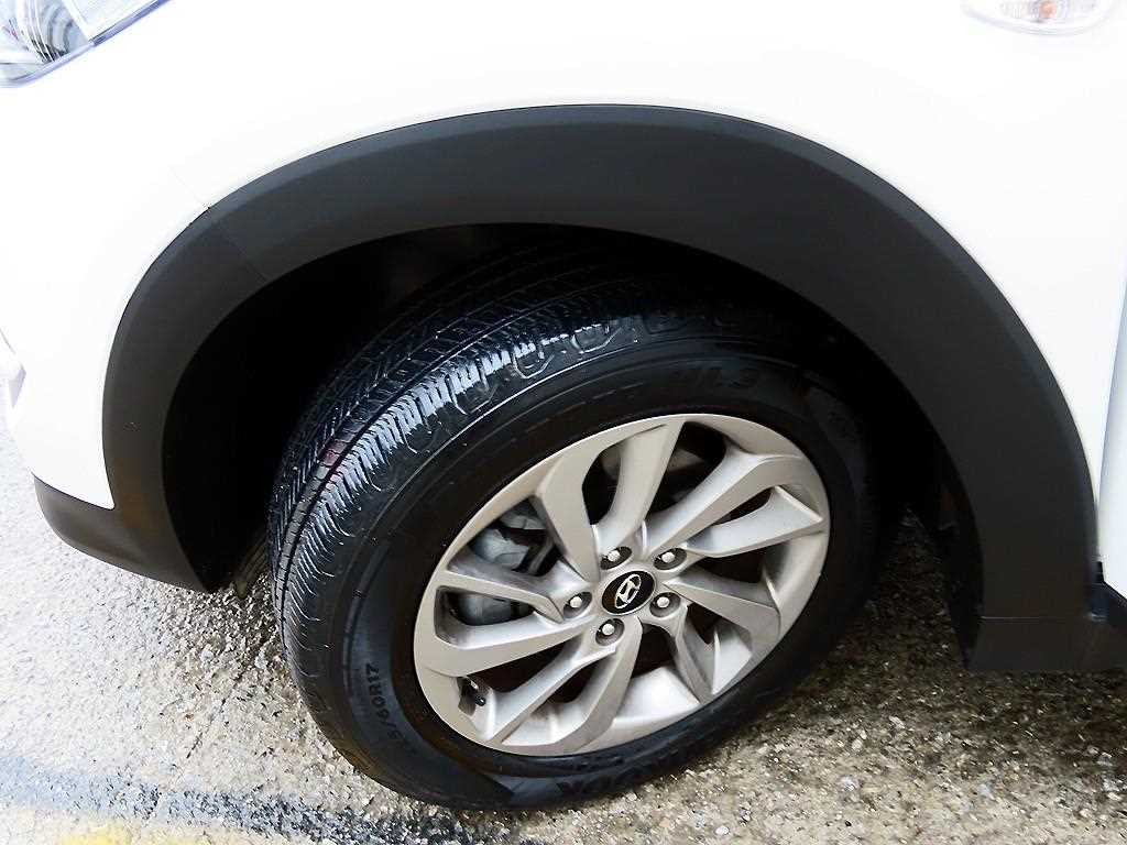 현대 투싼 올뉴투싼 디젤 1.7 2WD 스타일 이미지 20