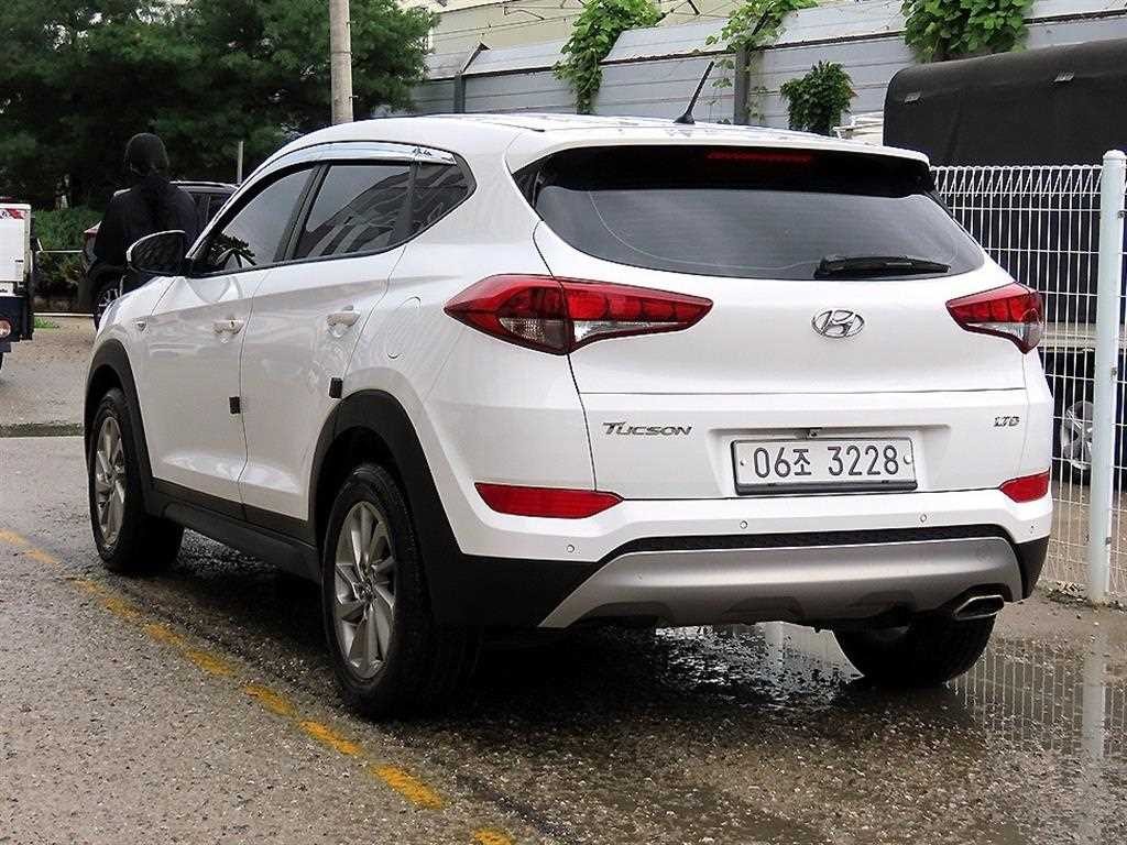 현대 투싼 올뉴투싼 디젤 1.7 2WD 스타일 이미지 3