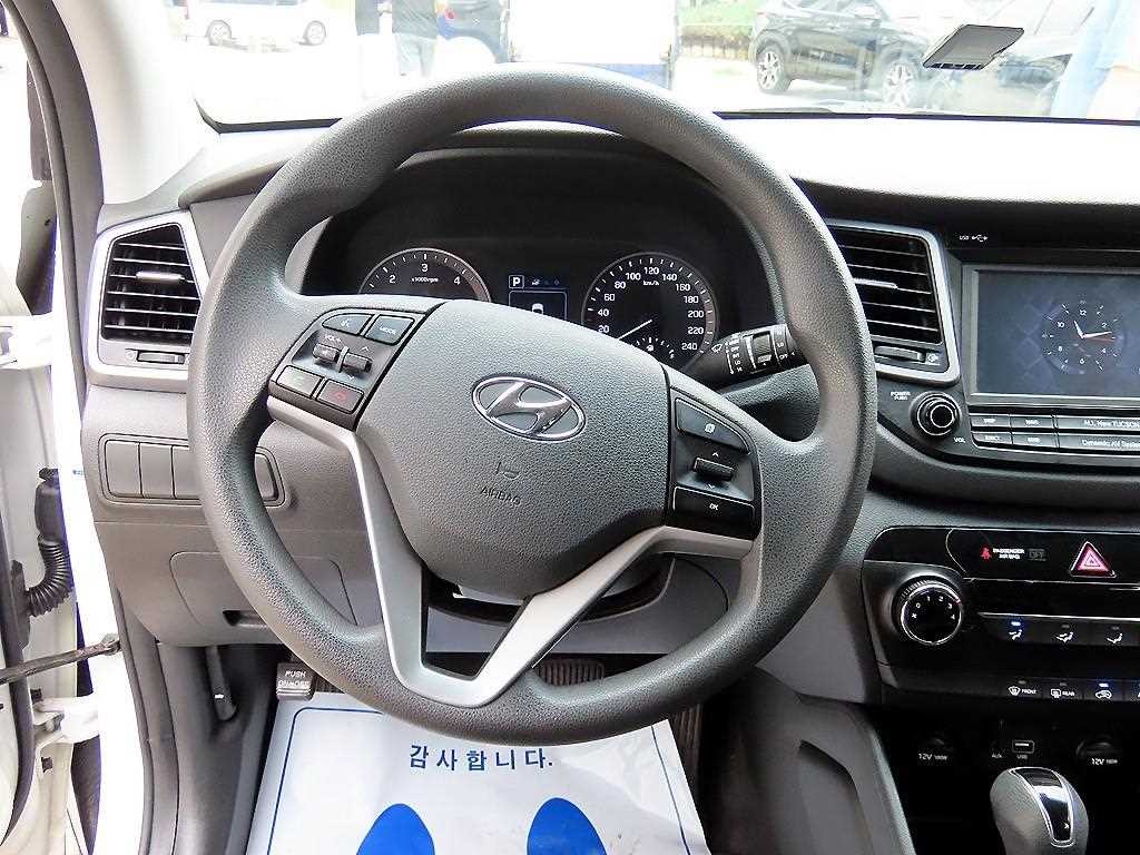 현대 투싼 올뉴투싼 디젤 1.7 2WD 스타일 이미지 8