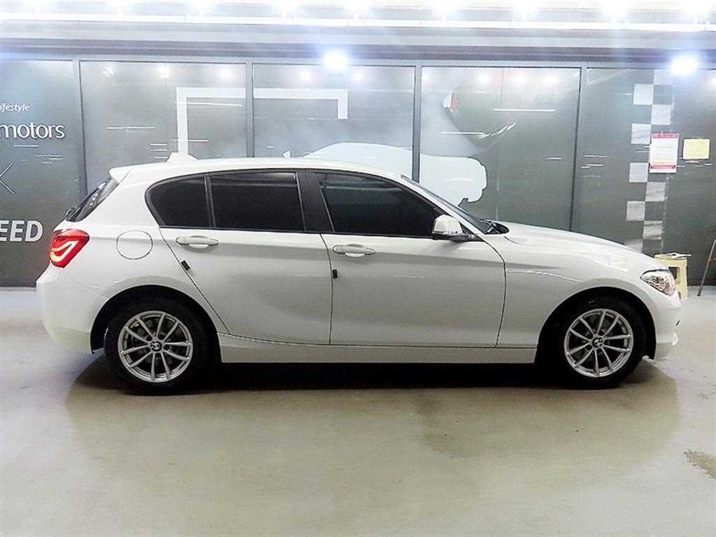 BMW 1시리즈 1시리즈 (F20) 118d 스포츠 이미지 3