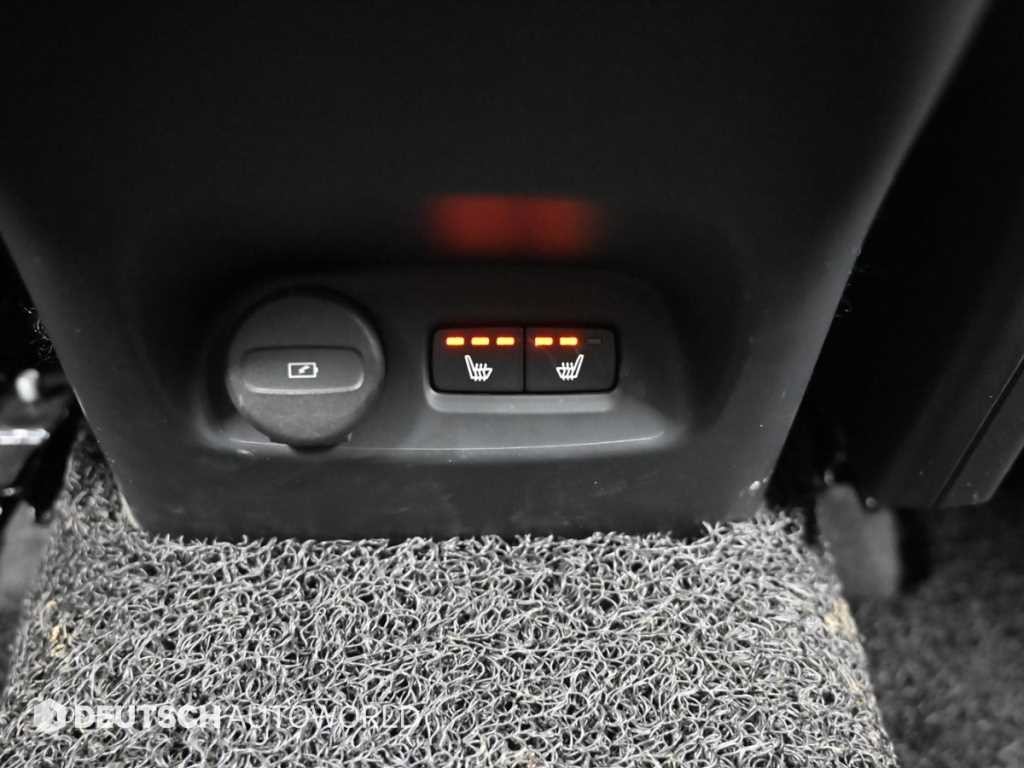 볼보 XC40 B4 AWD 인스크립션 이미지 16