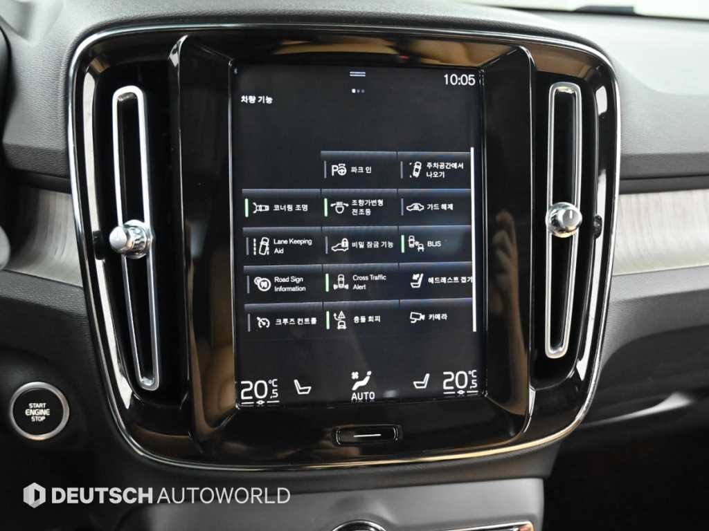 볼보 XC40 B4 AWD 인스크립션 이미지 17