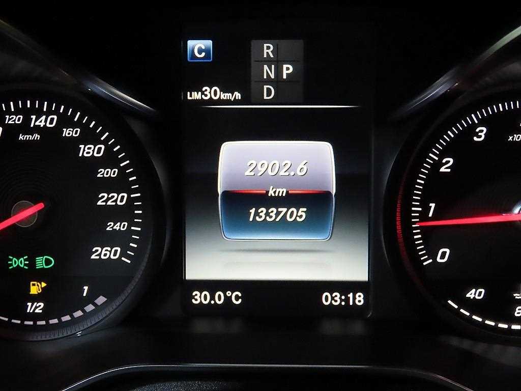 벤츠 GLC 클래스 GLC클래스 X253 GLC 300 4MATIC AMG LINE 이미지 9