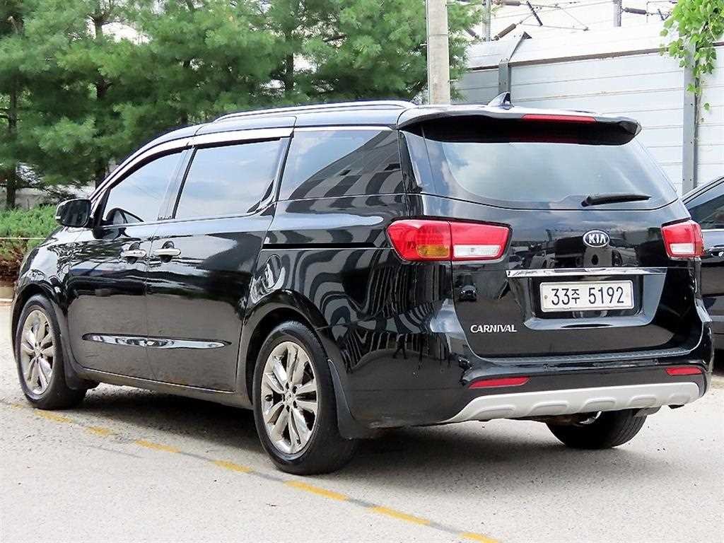 기아 카니발 올 뉴 카니발 디젤 9인승 노블레스 이미지 3