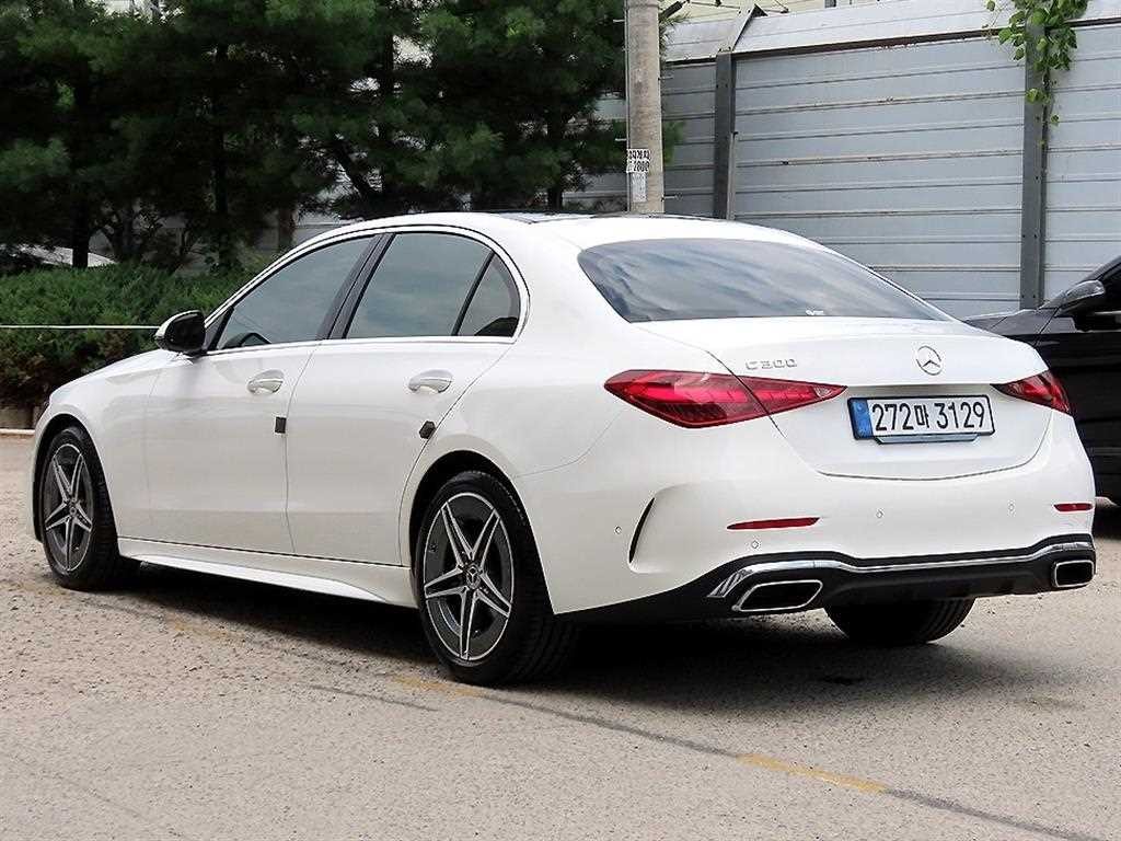 벤츠 C 클래스 C클래스 W206 C200 아방가르드 이미지 3