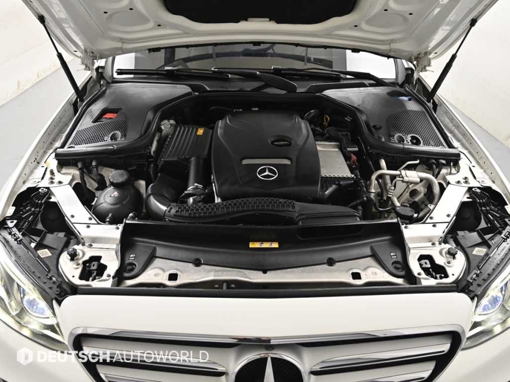 벤츠 E 클래스 E-클래스 W213 E300 AMG LINE 이미지 6