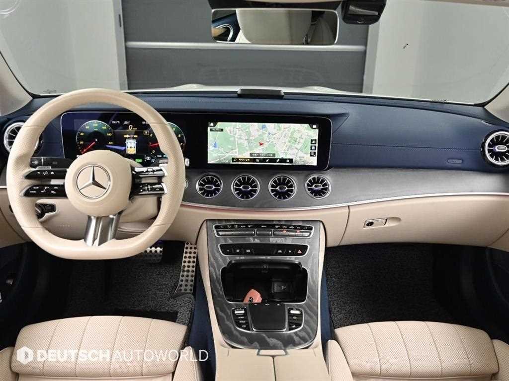 벤츠 E 클래스 E-클래스 W213 E450 4MATIC 쿠페 이미지 1