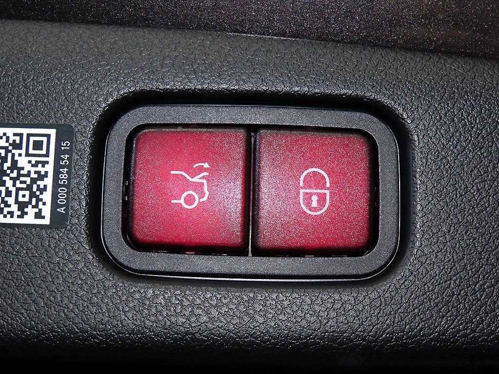 벤츠 E 클래스 E-클래스 W214 E200 아방가르드 이미지 17