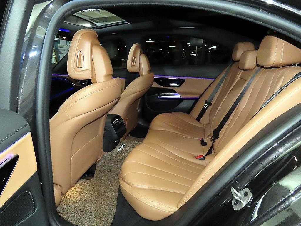 벤츠 E 클래스 E-클래스 W214 E200 아방가르드 이미지 7