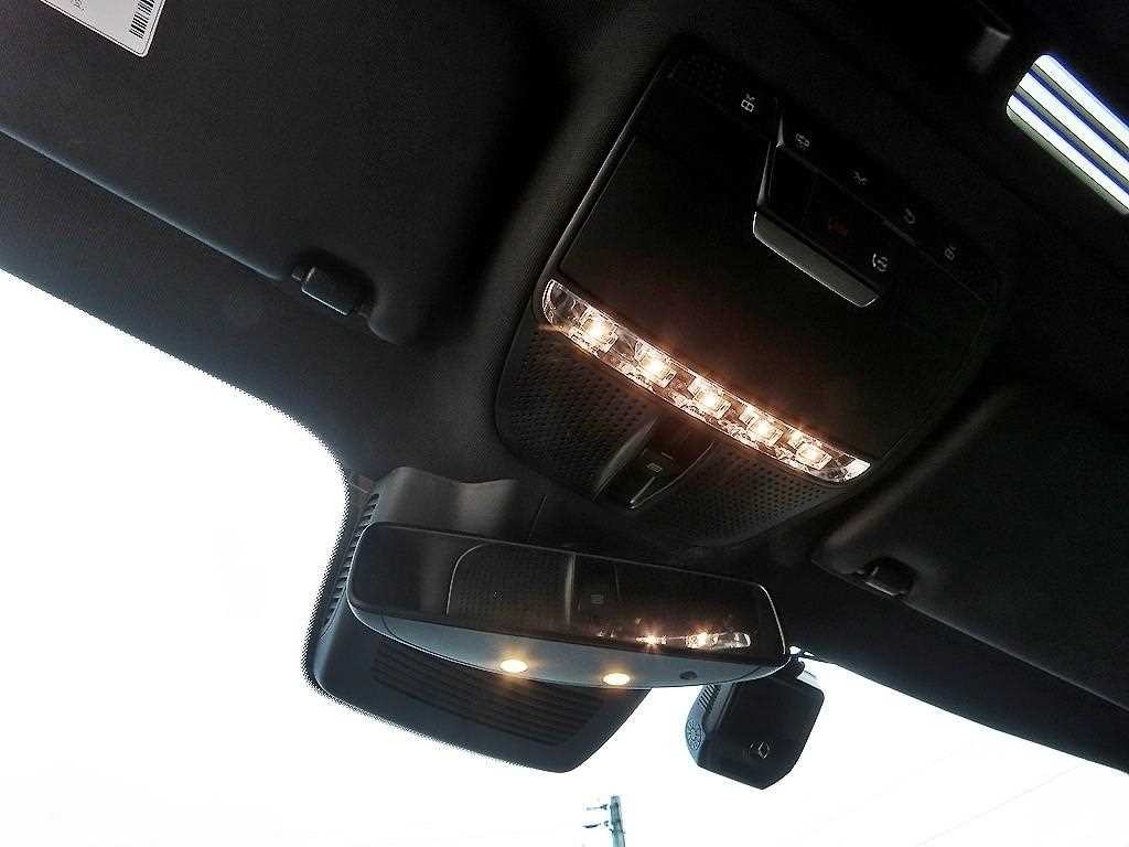 벤츠 E 클래스 E-클래스 W213 E250 아방가르드 이미지 15