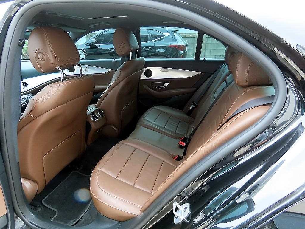벤츠 E 클래스 E-클래스 W213 E250 아방가르드 이미지 6