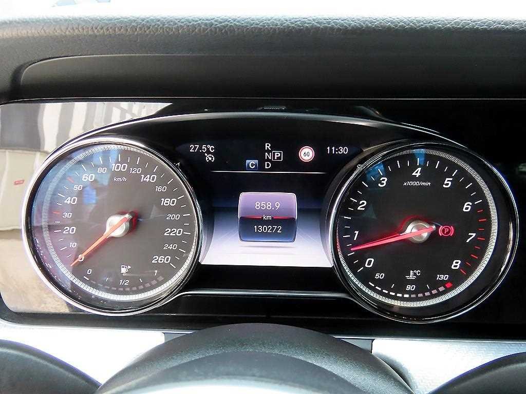 벤츠 E 클래스 E-클래스 W213 E250 아방가르드 이미지 9