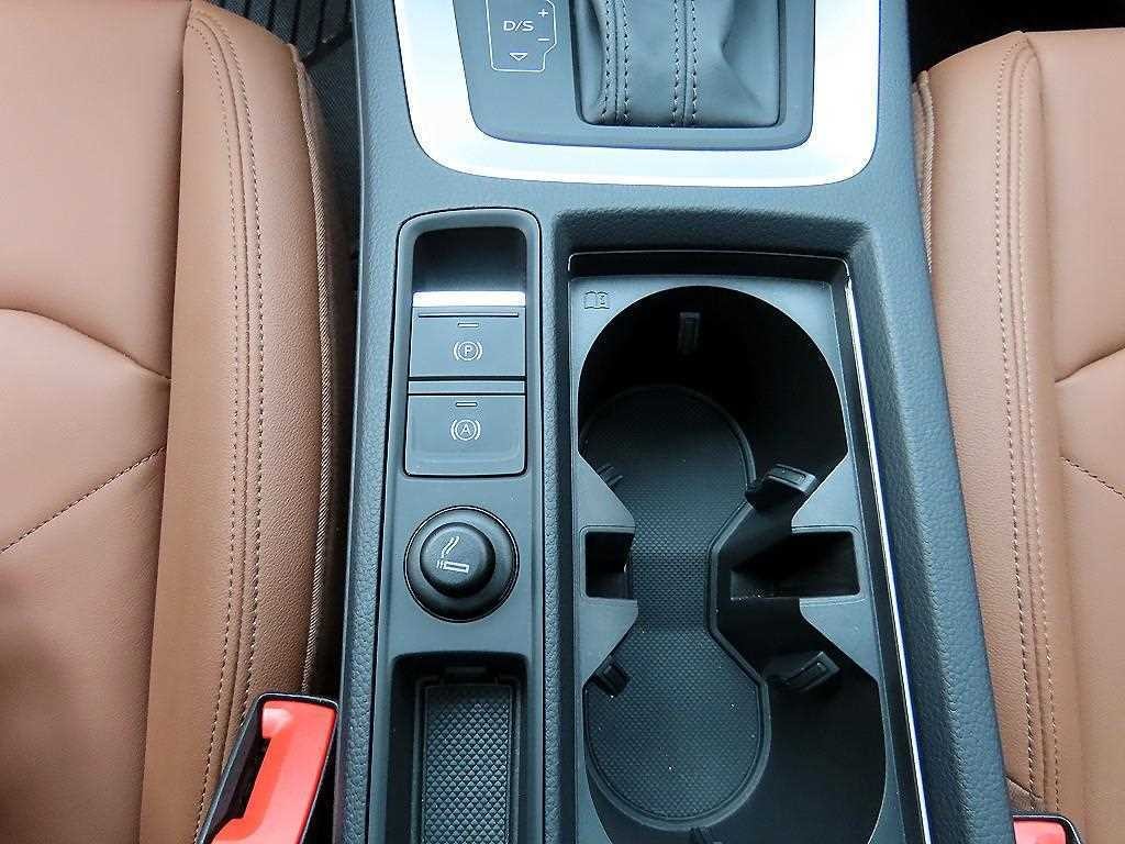 아우디 Q3 Q3 (F3) 35 TDI 스포트백 이미지 12