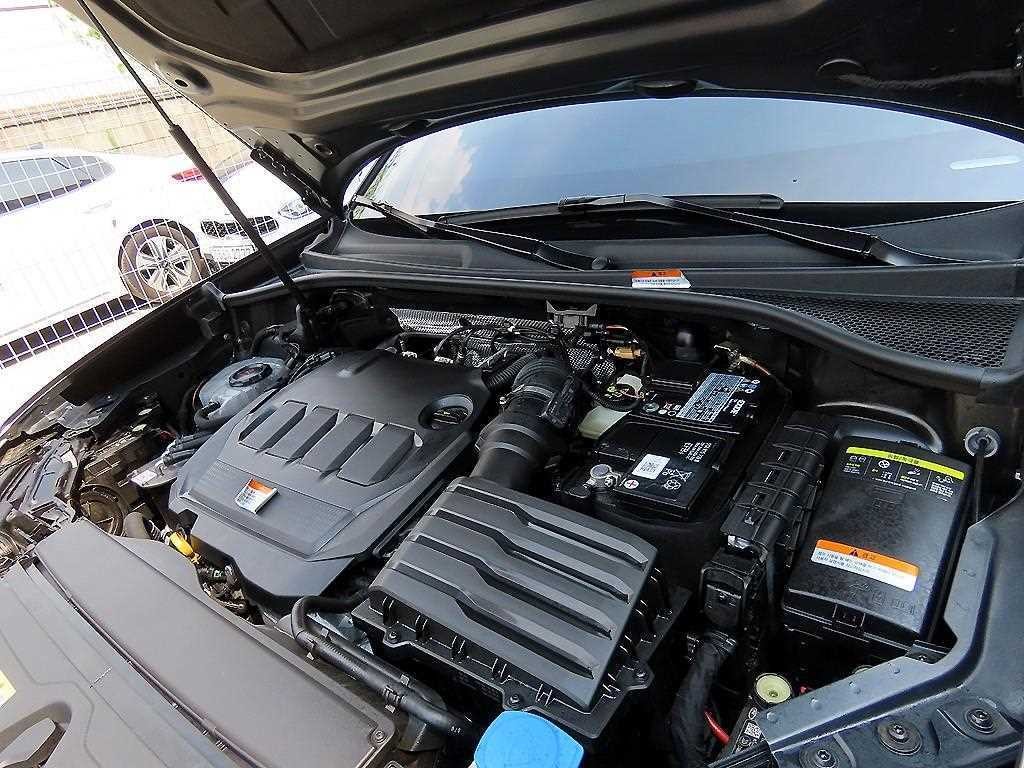 아우디 Q3 Q3 (F3) 35 TDI 스포트백 이미지 19