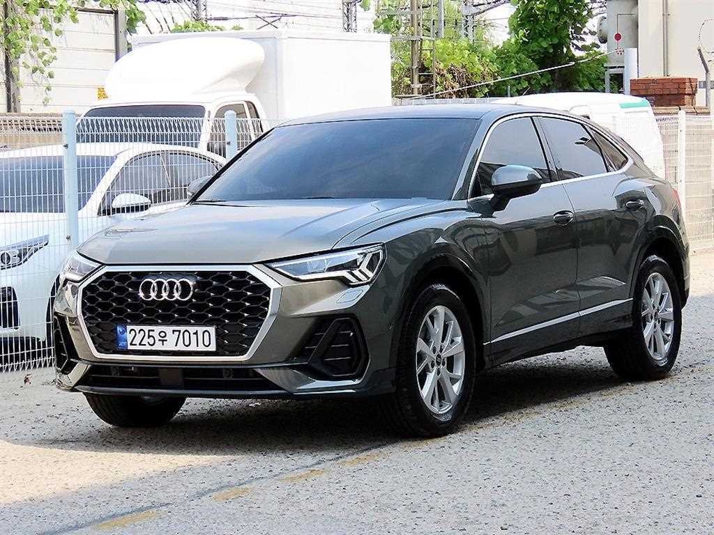 아우디 Q3 Q3 (F3) 35 TDI 스포트백 이미지 2