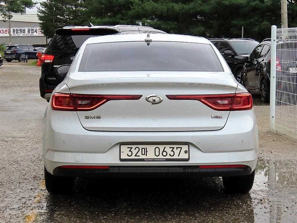 르노코리아(삼성) SM6 가솔린 2.0 GDe SE 이미지 4