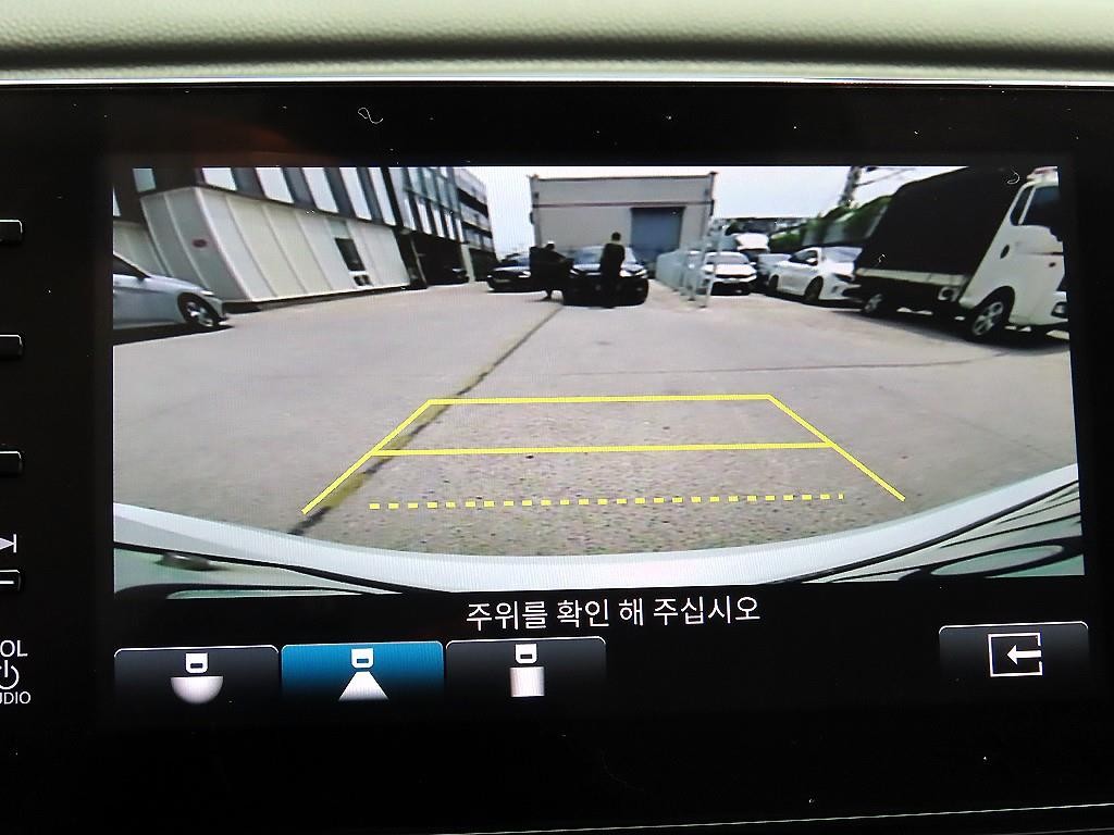 혼다 어코드 어코드(10세대) 1.5 터보 이미지 14