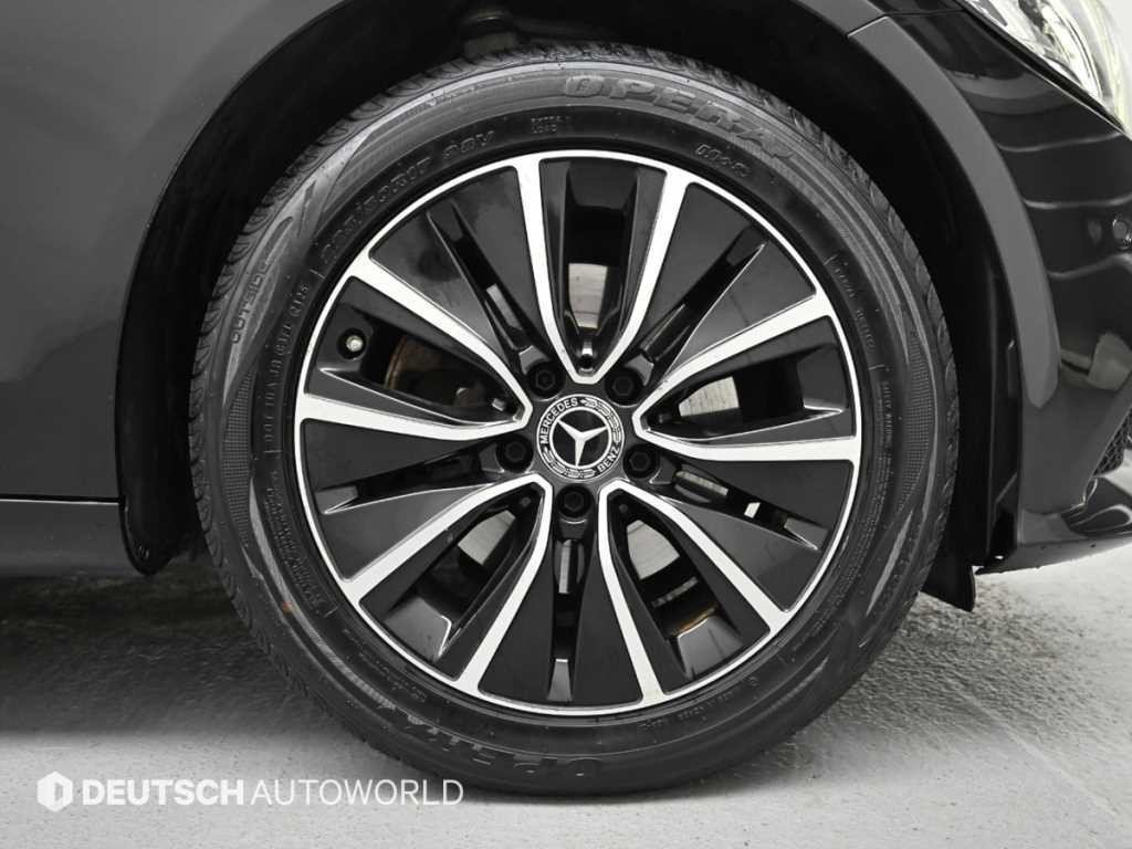 벤츠 C 클래스 C클래스 W205 C200 이미지 5