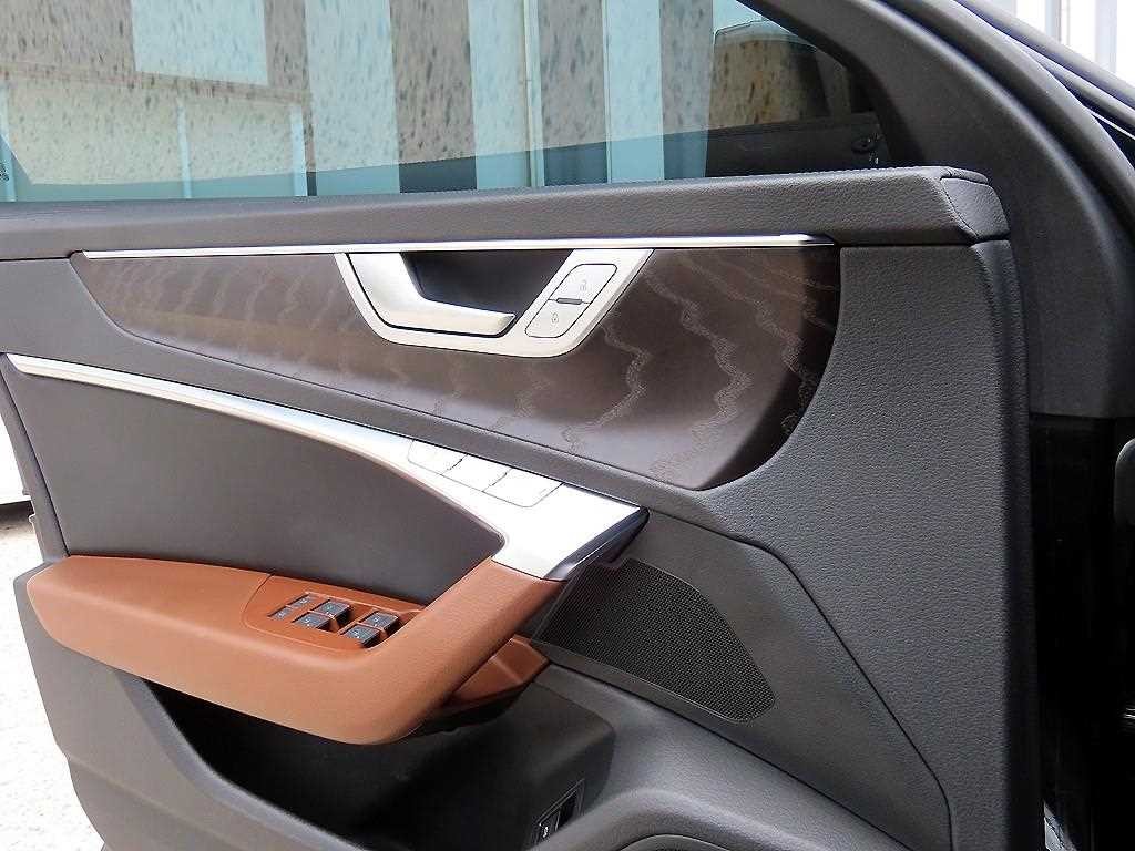 아우디 A6 A6 (C8) 40 TDI 콰트로 프리미엄 이미지 12
