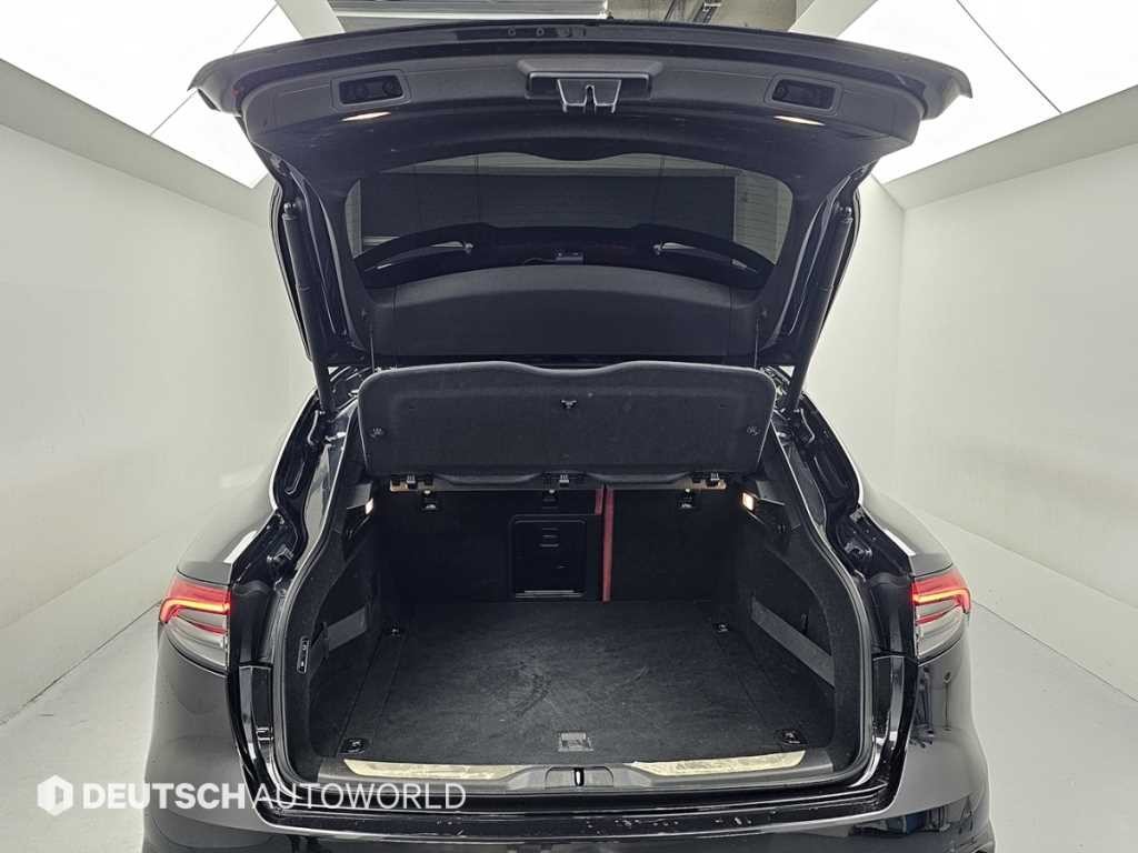 마세라티 르반떼 3.8 GTS AWD 이미지 19