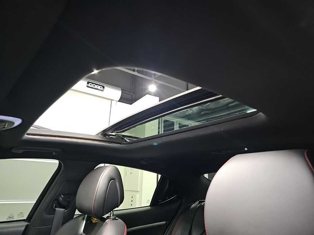 제네시스 G70 3.3T 스포츠 엘리트 이미지 15