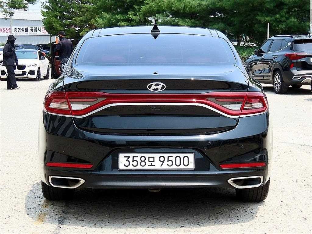 현대 그랜저 그랜저 IG 2.2 VGT 프리미엄 스페셜 이미지 4
