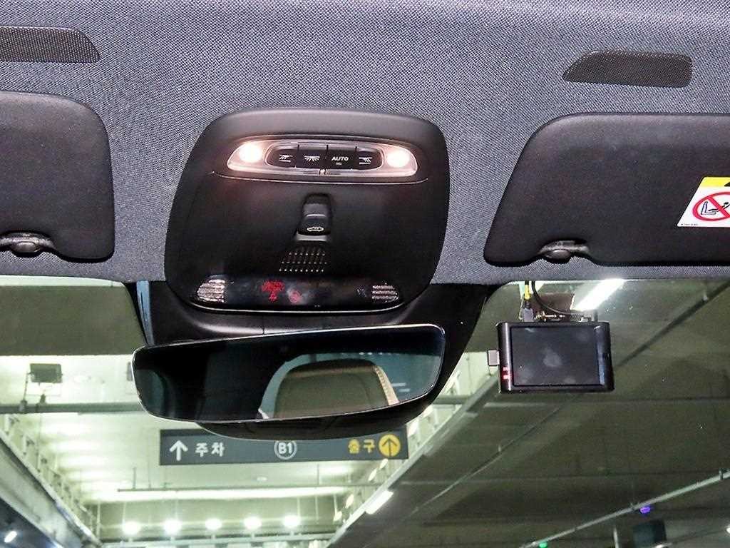 볼보 XC40 B4 AWD 인스크립션 이미지 15