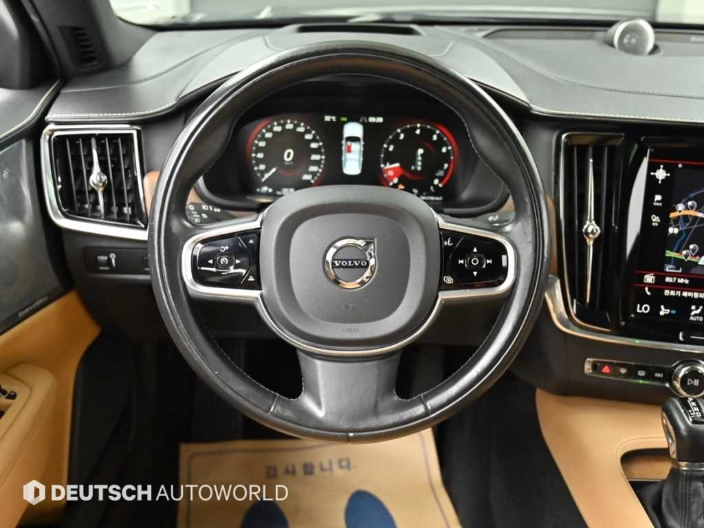 볼보 S90 T5 인스크립션 이미지 13