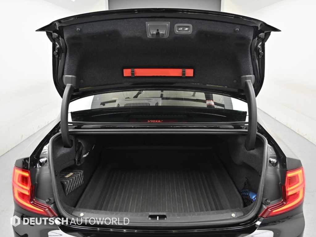볼보 S90 T5 인스크립션 이미지 19