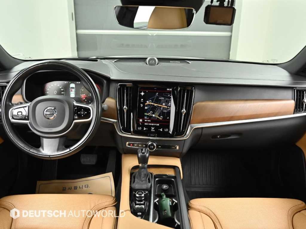 볼보 S90 T5 인스크립션 이미지 7
