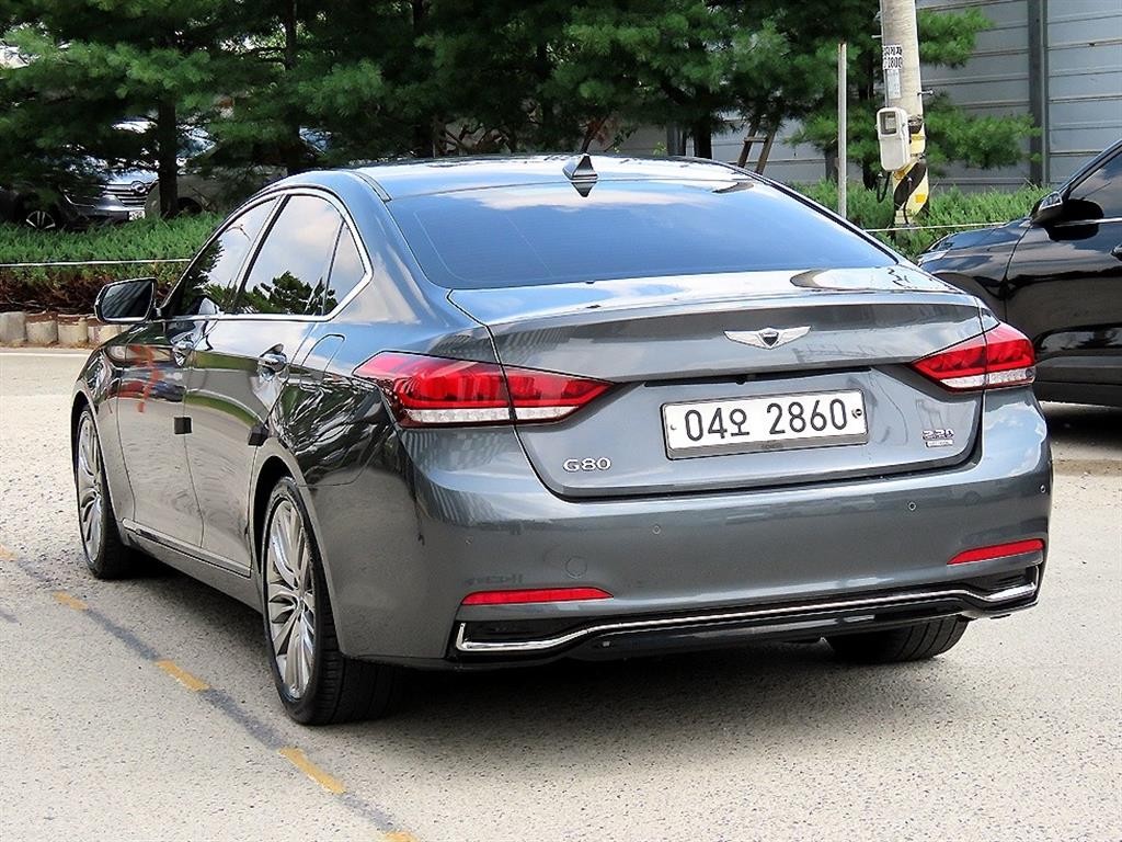 제네시스 G80 2.2D AWD 프리미엄 럭셔리 이미지 3
