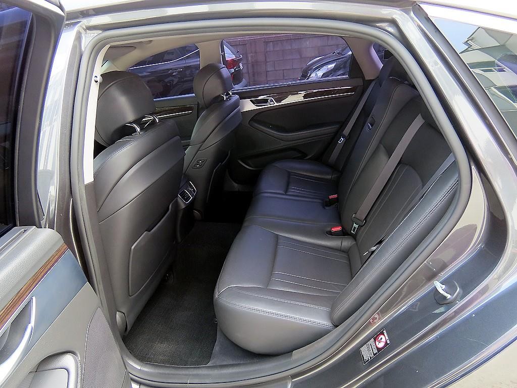 제네시스 G80 2.2D AWD 프리미엄 럭셔리 이미지 6