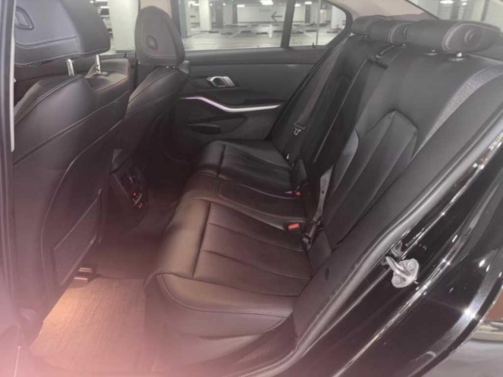 BMW 3시리즈 3시리즈 (G20) 320i 이미지 7
