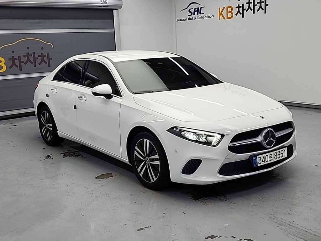 벤츠 A 클래스 A클래스 W177 A220 세단 이미지 4