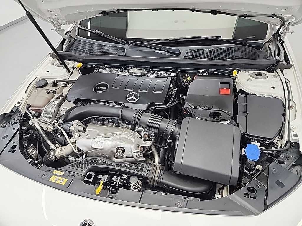벤츠 A 클래스 A클래스 W177 A220 세단 이미지 5
