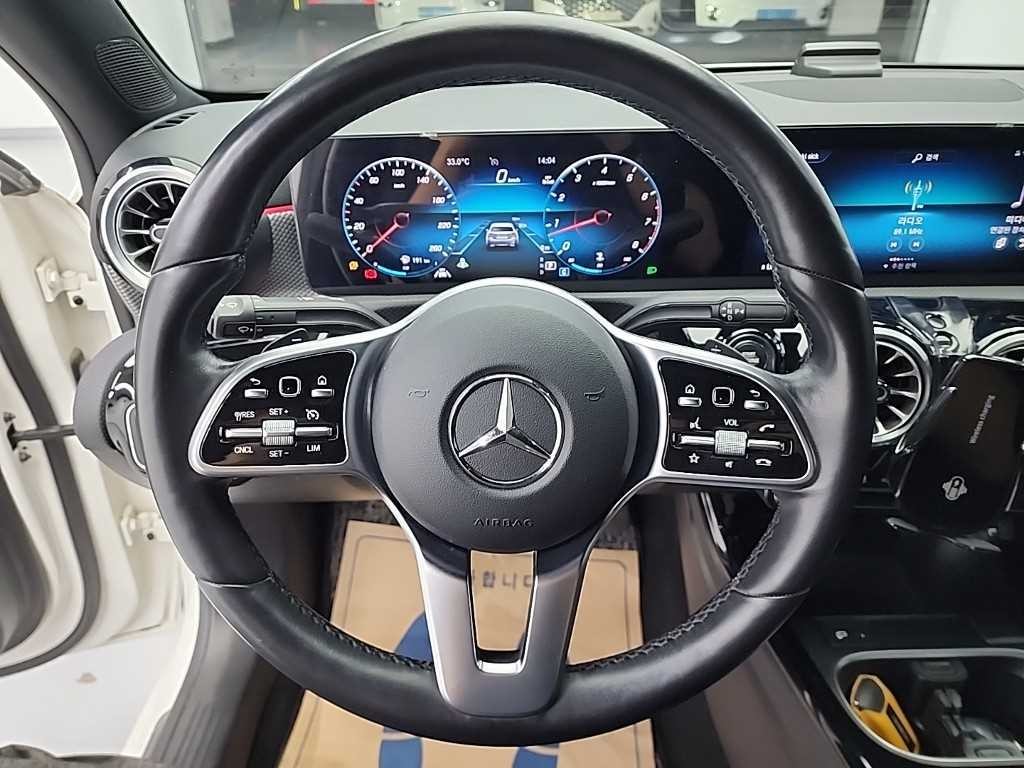 벤츠 A 클래스 A클래스 W177 A220 세단 이미지 9
