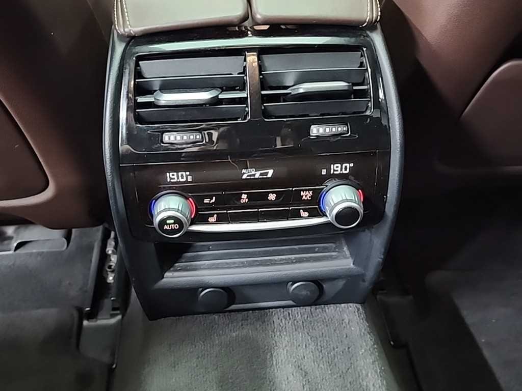 BMW 5시리즈 5시리즈 (G30) 530i M 스포츠 플러스 이미지 13