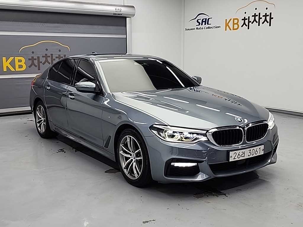 BMW 5시리즈 5시리즈 (G30) 530i M 스포츠 플러스 이미지 4