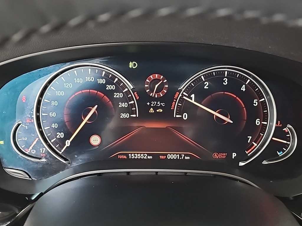 BMW 5시리즈 5시리즈 (G30) 530i M 스포츠 플러스 이미지 6